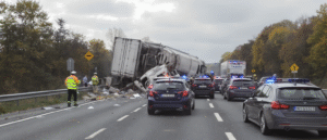 découvrez les dernières informations sur l'accident de poids lourd survenu à esvres-sur-indre, qui entraîne d'importantes perturbations de circulation en indre-et-loire. restez informé des conditions de circulation actuelles et des conseils pour éviter les zones affectées.