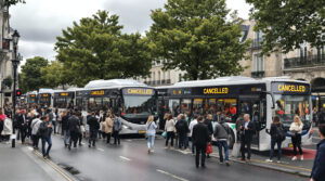découvrez les lignes de bus impactées par la grève du 18 septembre autour d'elbeuf. consultez notre article pour connaître les perturbations et anticiper vos déplacements.